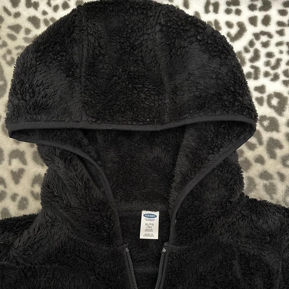 Old Navy Fuzzy Full Zip Hooded Jacket in Black Jack Size XL 14 Girls